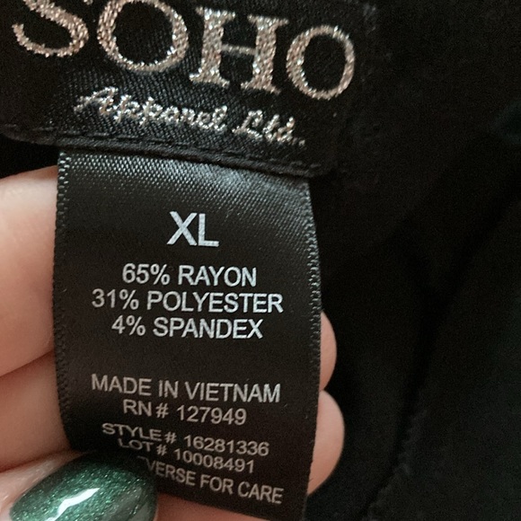 SOHO APPAREL LTD. Black pull on pants. Fits like leggings. Comfortable. Size XL - Picture 8 of 8